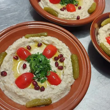 Les Cedres فندق مبيت وإفطار 3*