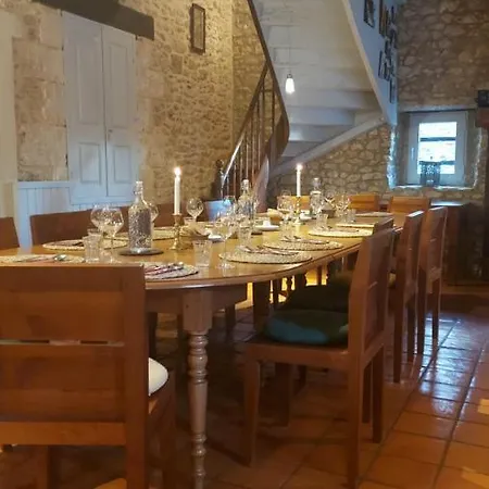 Les Cedres