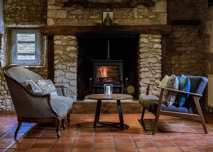 فندق مبيت وإفطار Les Cedres 3*