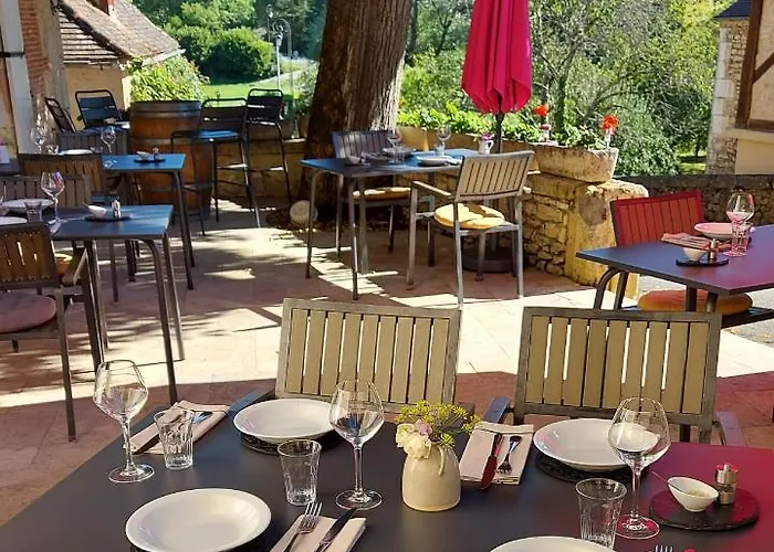 فندق مبيت وإفطار Les Cedres 3*