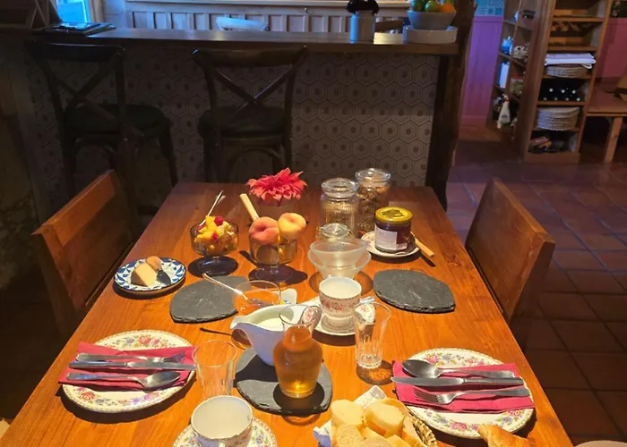 住宿加早餐酒店 Les Cedres 圣马塞尔杜围