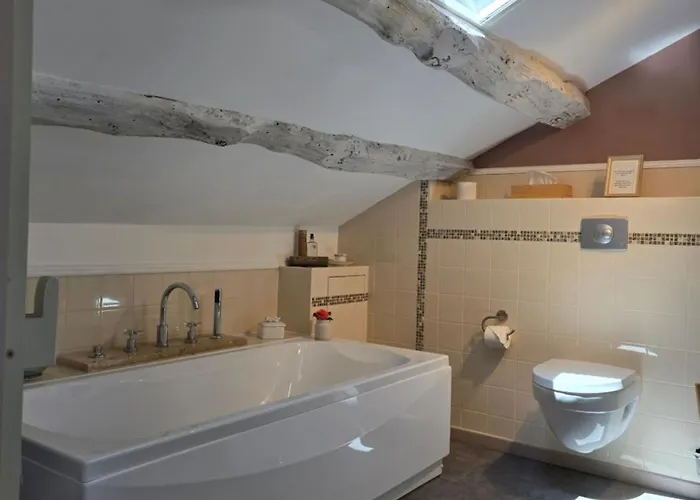 Les Cedres 住宿加早餐酒店 3*