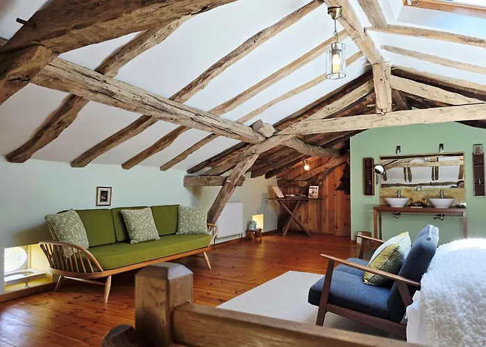 Les Cedres 住宿加早餐酒店 圣马塞尔杜围